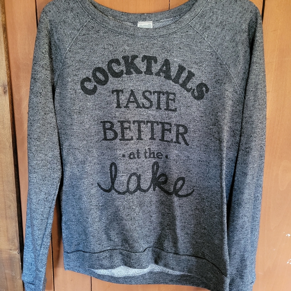 Long sleeved Grey top